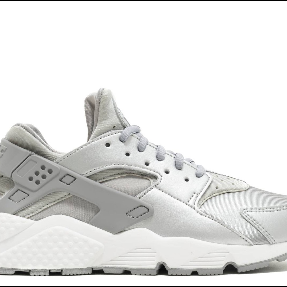 Nike Hurrache Silver Metallic Womens